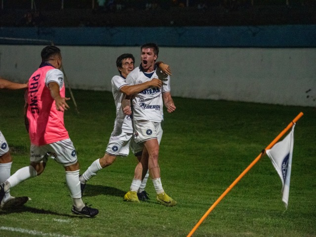 �Volv� por el amor que me genera Racing�